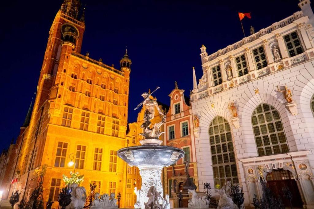 "Nowy Apartament" Sypialnia , Garaz, 1500 M Od Morza, Netflix Gdansk Exterior photo