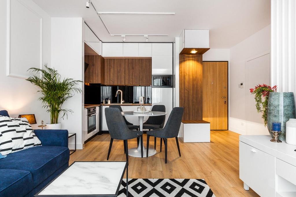 "Nowy Apartament" Sypialnia , Garaz, 1500 M Od Morza, Netflix Gdansk Exterior photo